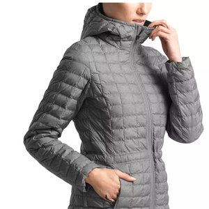 NORTH FACE WOMEN’S THERMOBALL ECO PARKA